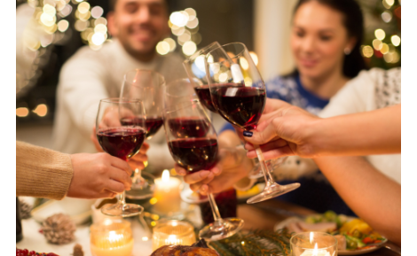 MAGICAL PAIRINGS: WINES THAT ILLUMINATE YOUR CHRISTMAS CELEBRATIONS